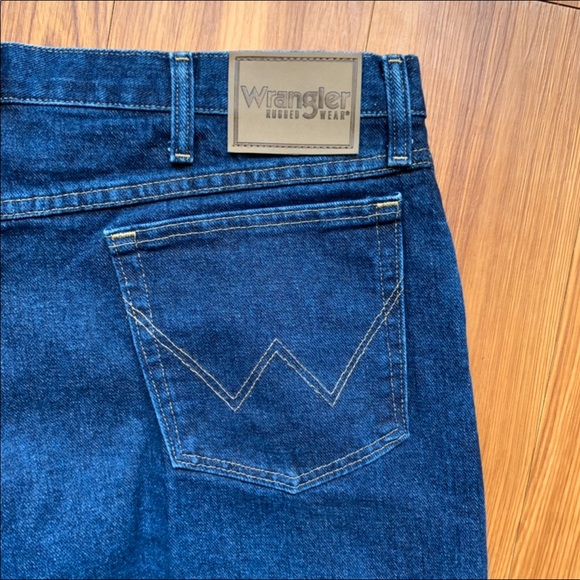 Wrangler Other - Wrangler Jeans Size 37 x 29